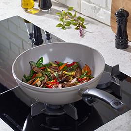 woks
