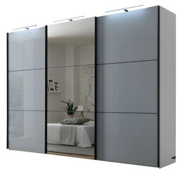Schwebetürenschrank