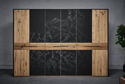 Kleiderschrank