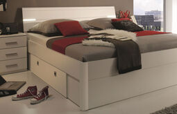 Bett