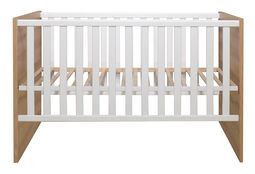 Babybett mit breiten Sprossen