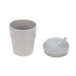 Becher mit Silikontülle