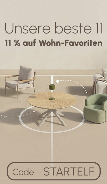 Kampagne „Unsere beste 11“ mit 11 % Rabatt auf Wohn-Favoriten und Code STARTELF im Fußballfeld-Design.