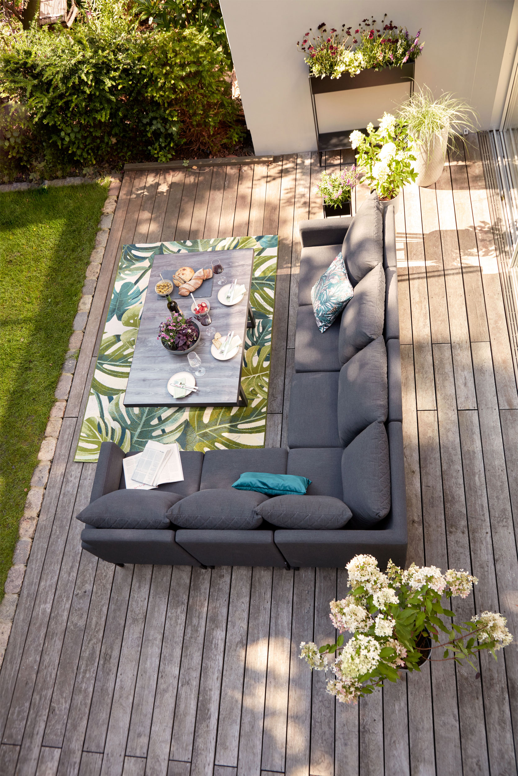 Gartenspeiselounge Sunbrella image number null