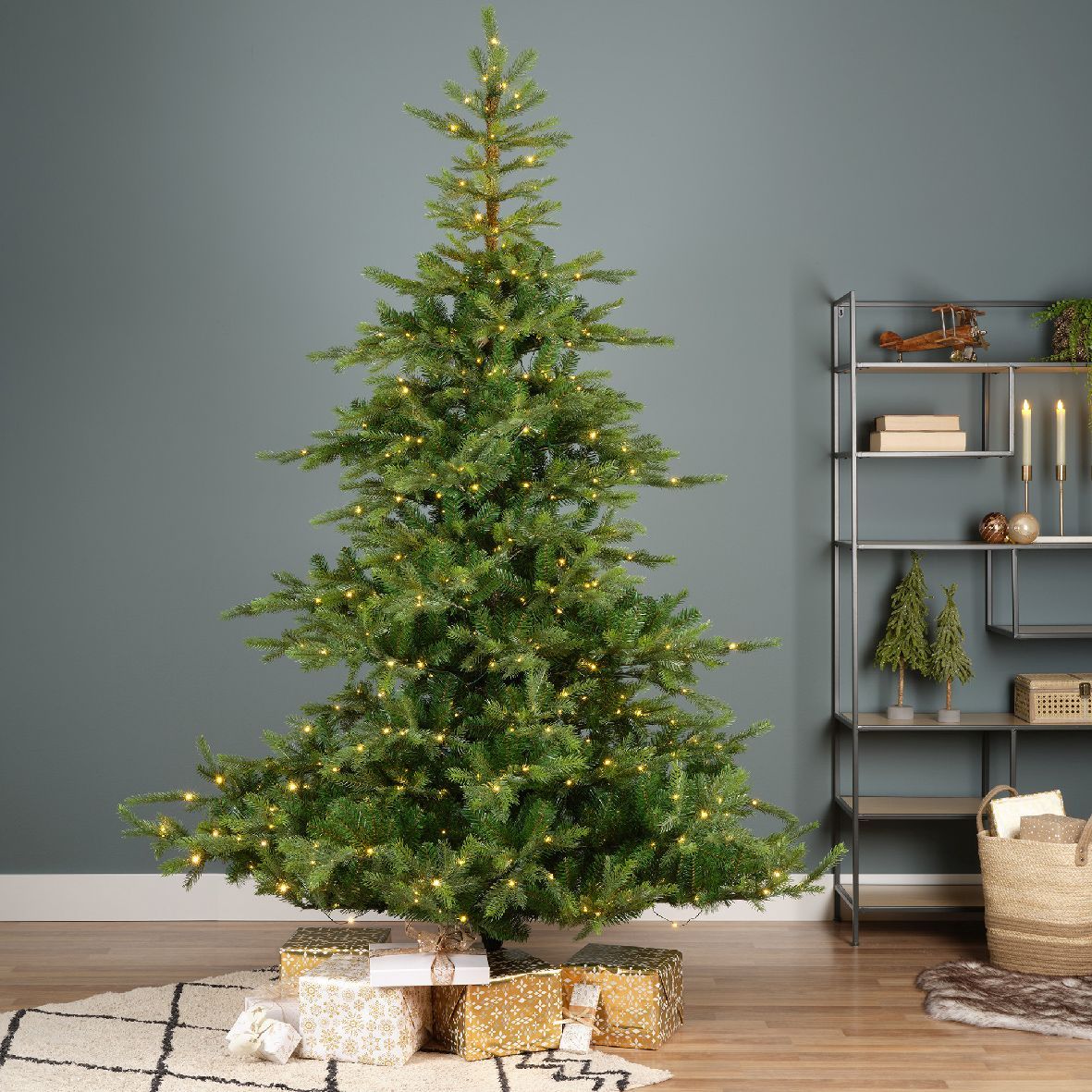 EVERLANDS Tannenbaum 210cm image number 6