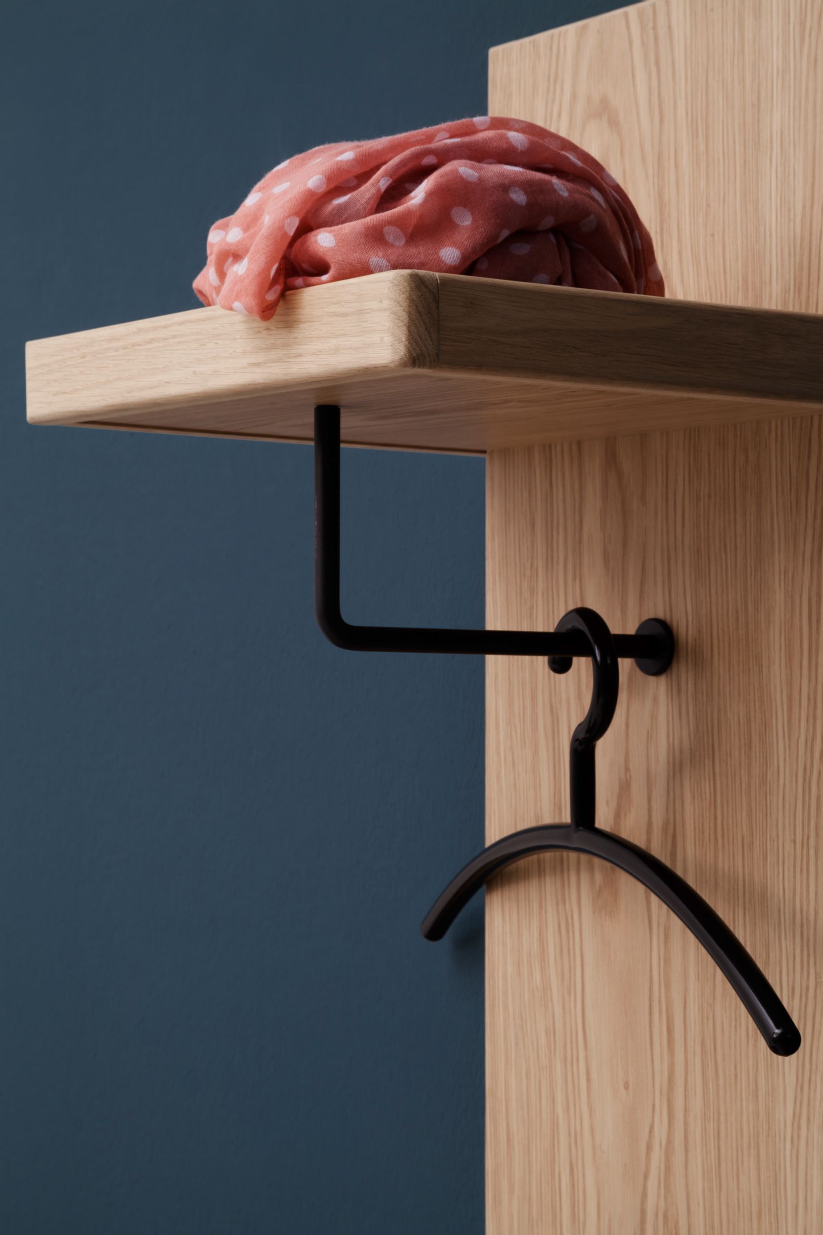 Garderobenpaneel image number 4