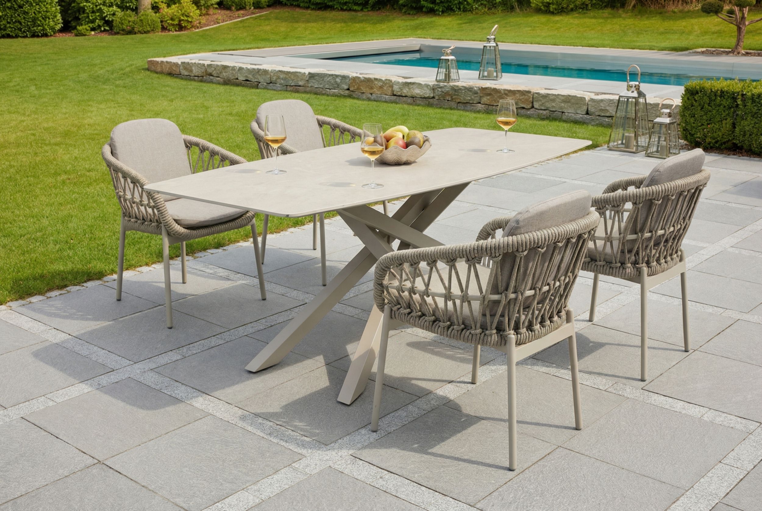 OUTDOOR Garten Esstisch image number 4