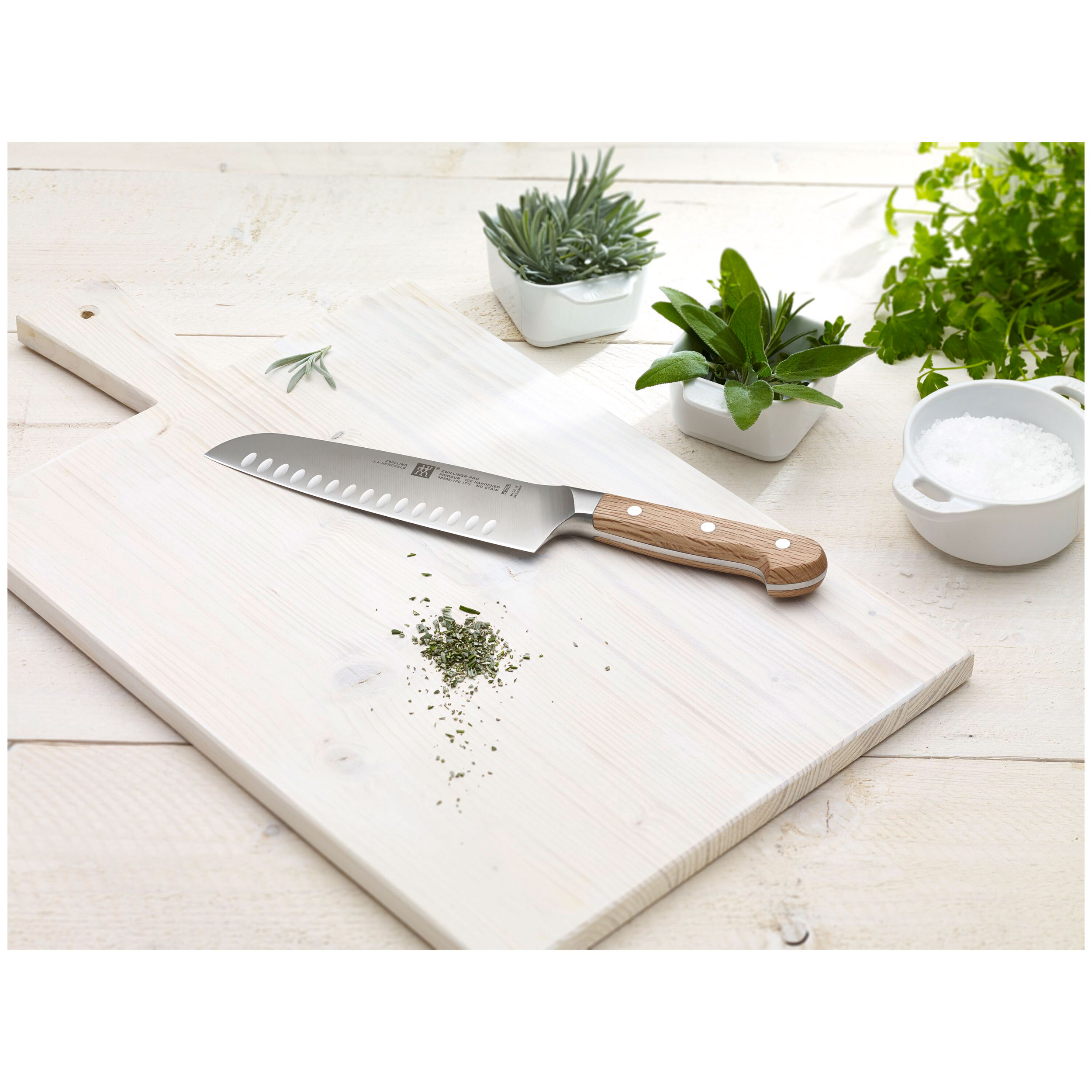 ZWILLING Santokumesser 18cm image number 2