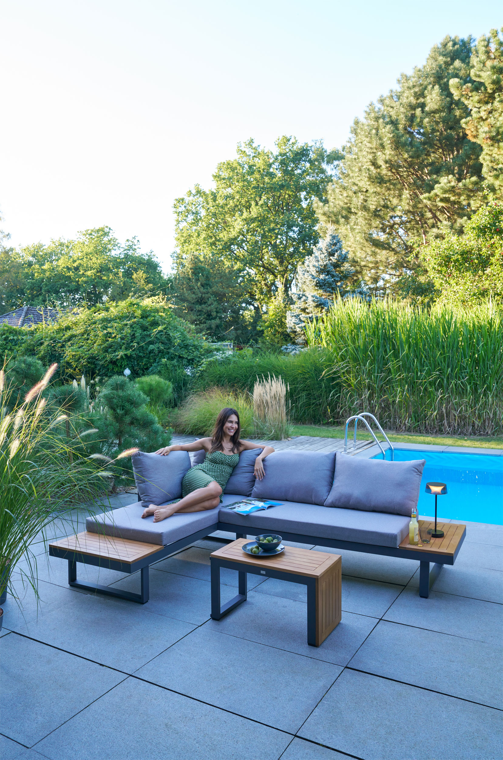 OUTDOOR Gartenlounge variabel stellbar image number 2