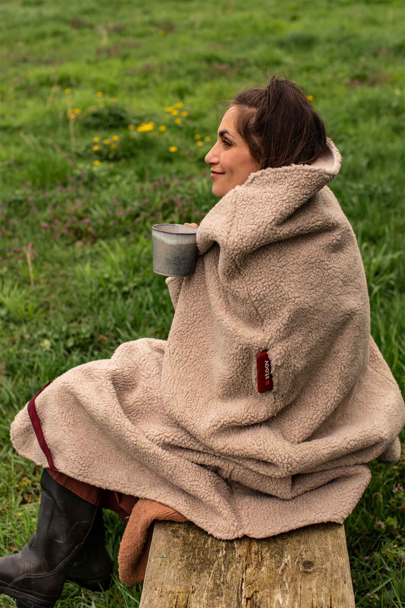 Stoov Wärmedecke Huge Hug S2 image number 2