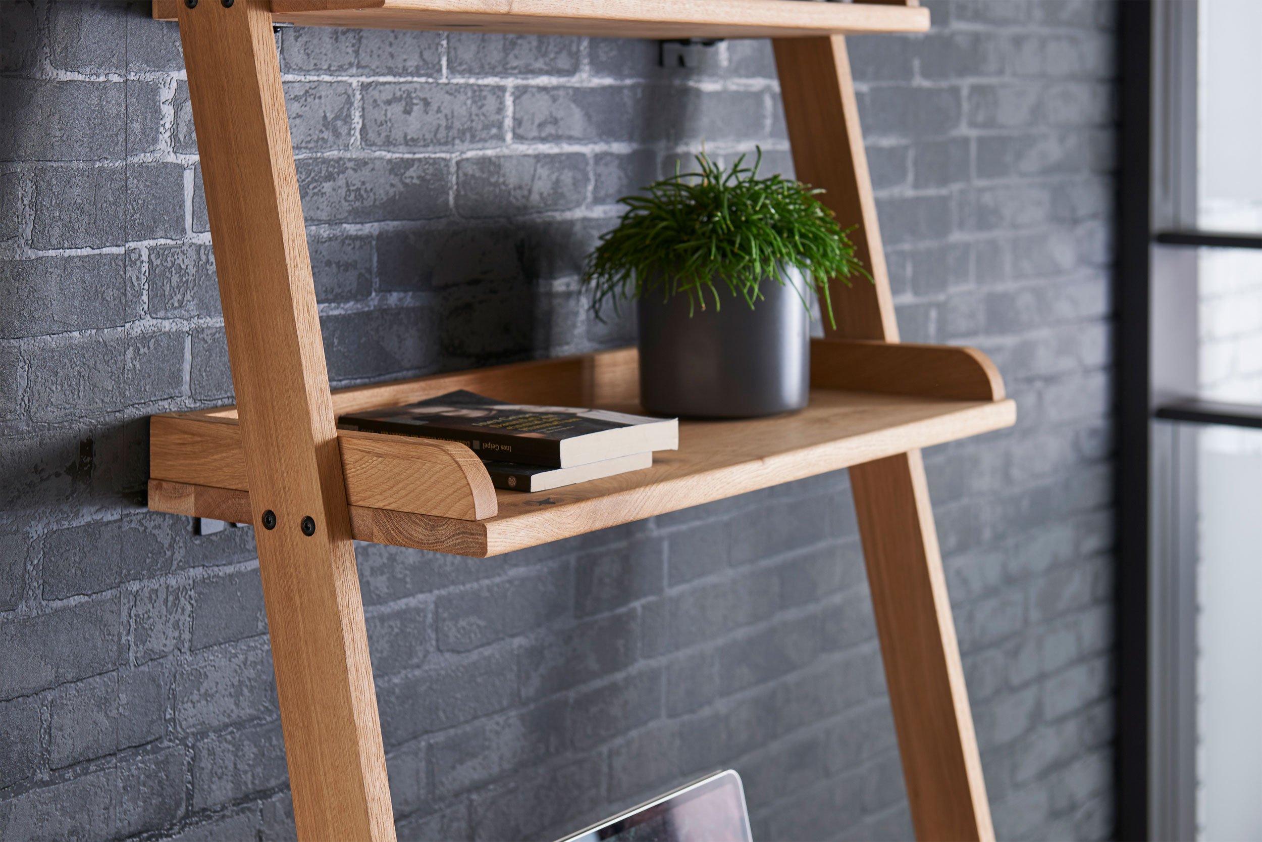 Schreibtisch image number 2