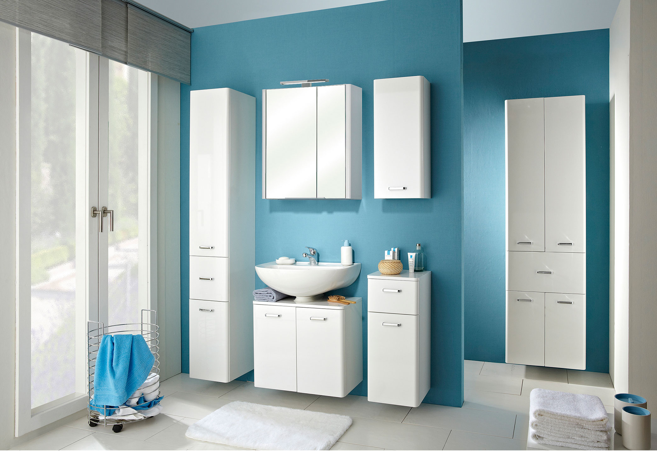 Wandschrank image number null