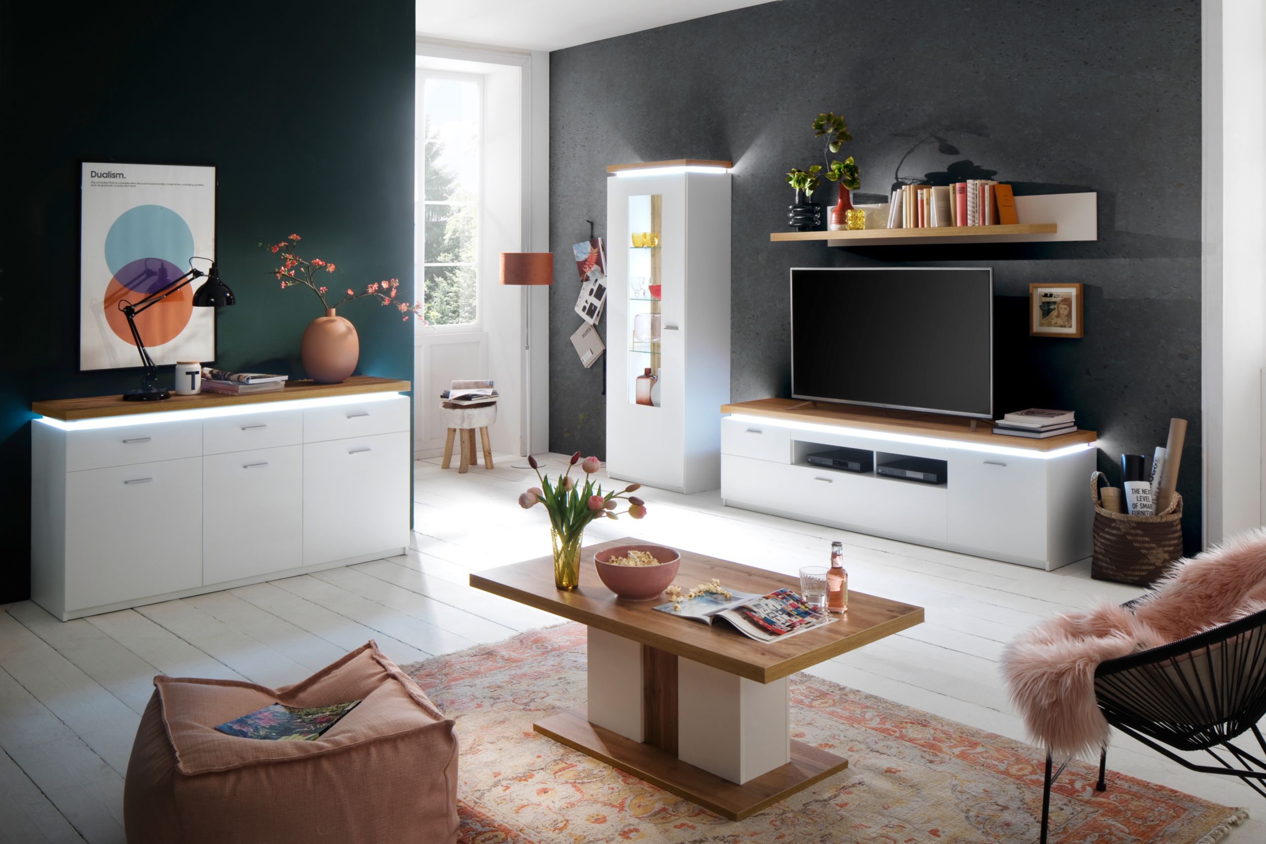 Sideboard image number 2