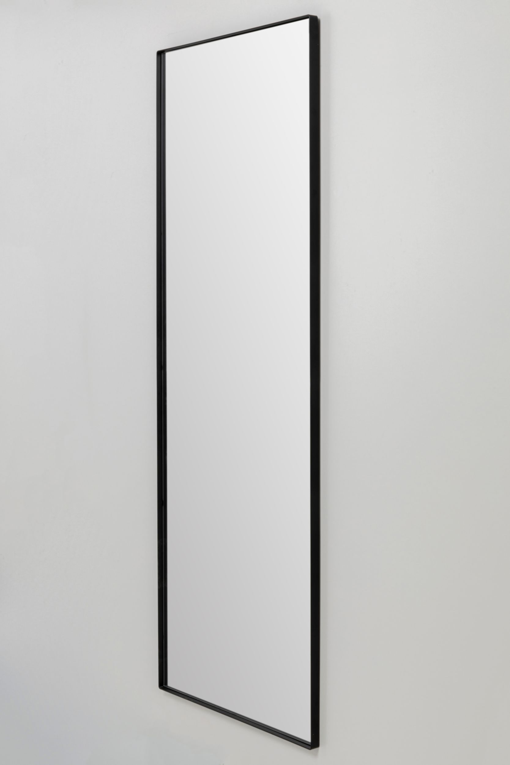 KARE Spiegel image number 1