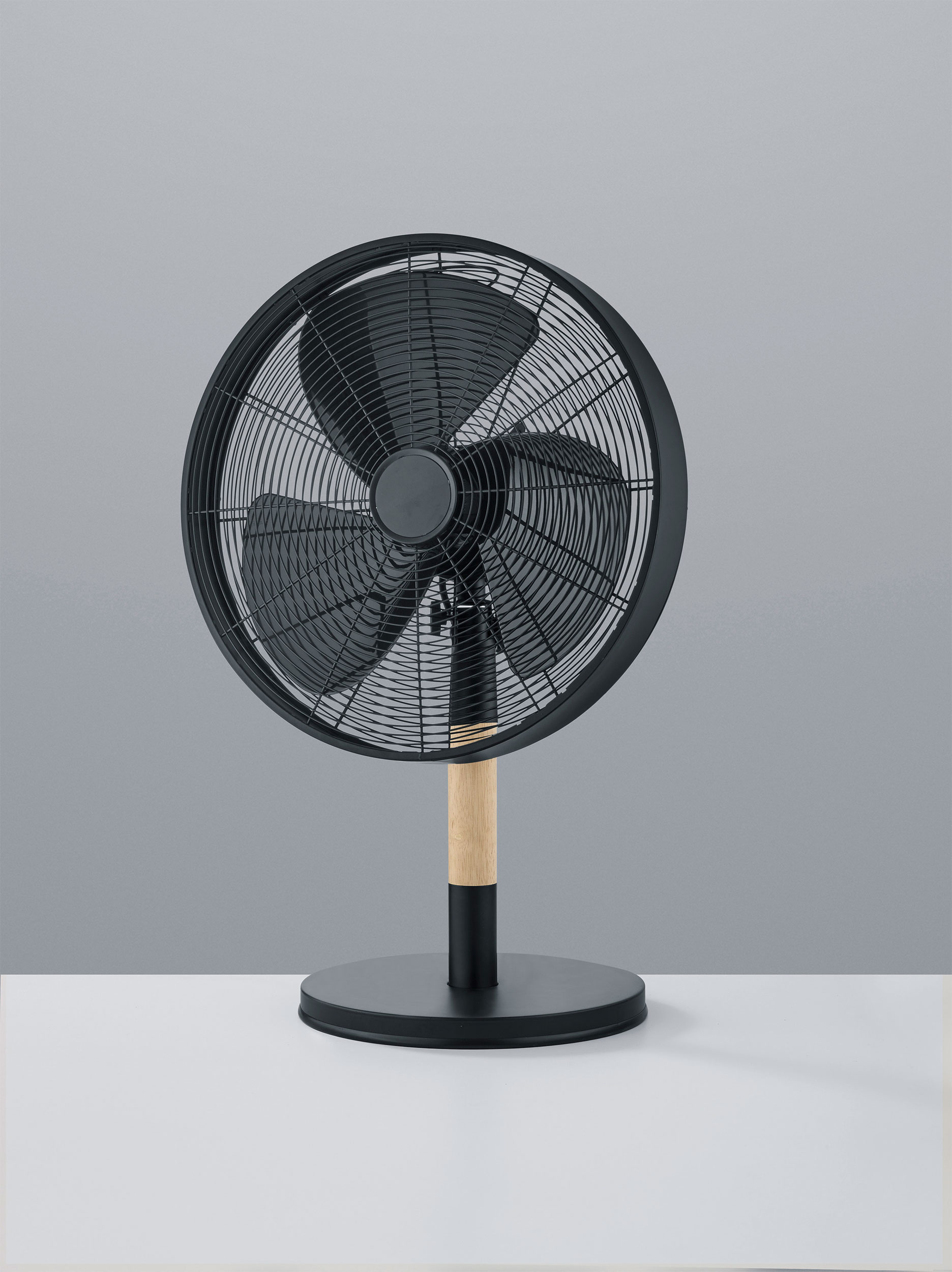 Tisch - Ventilator image number null