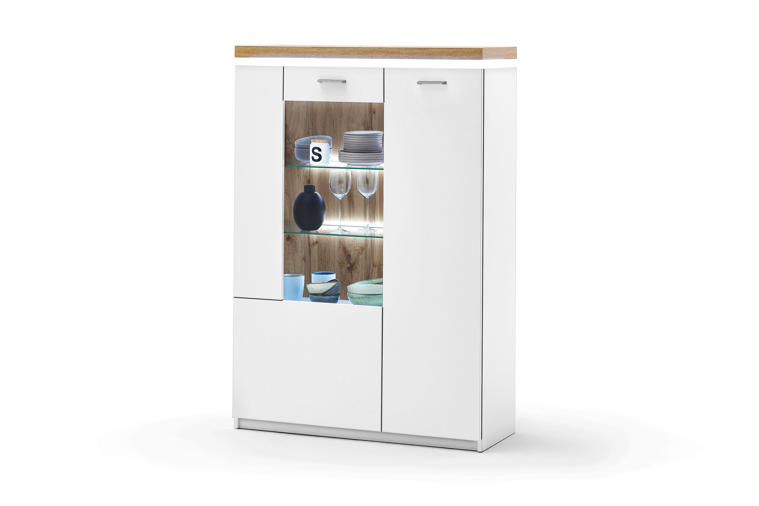 Highboard image number null