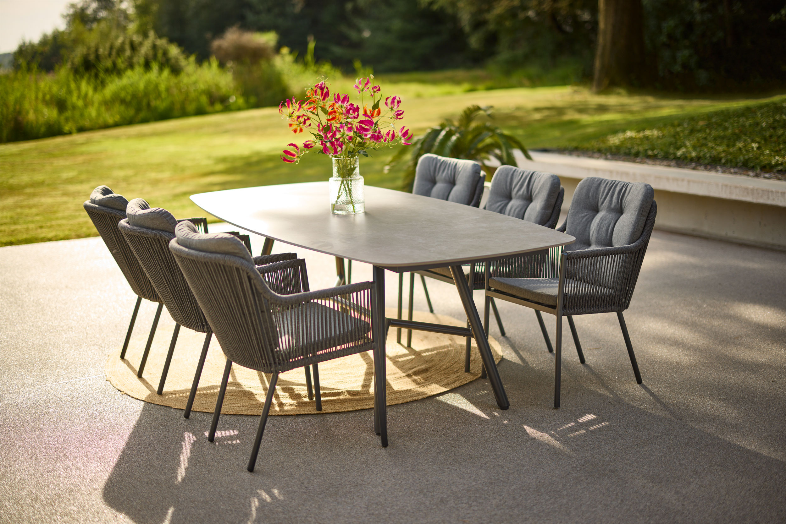 Dining-Chair image number null
