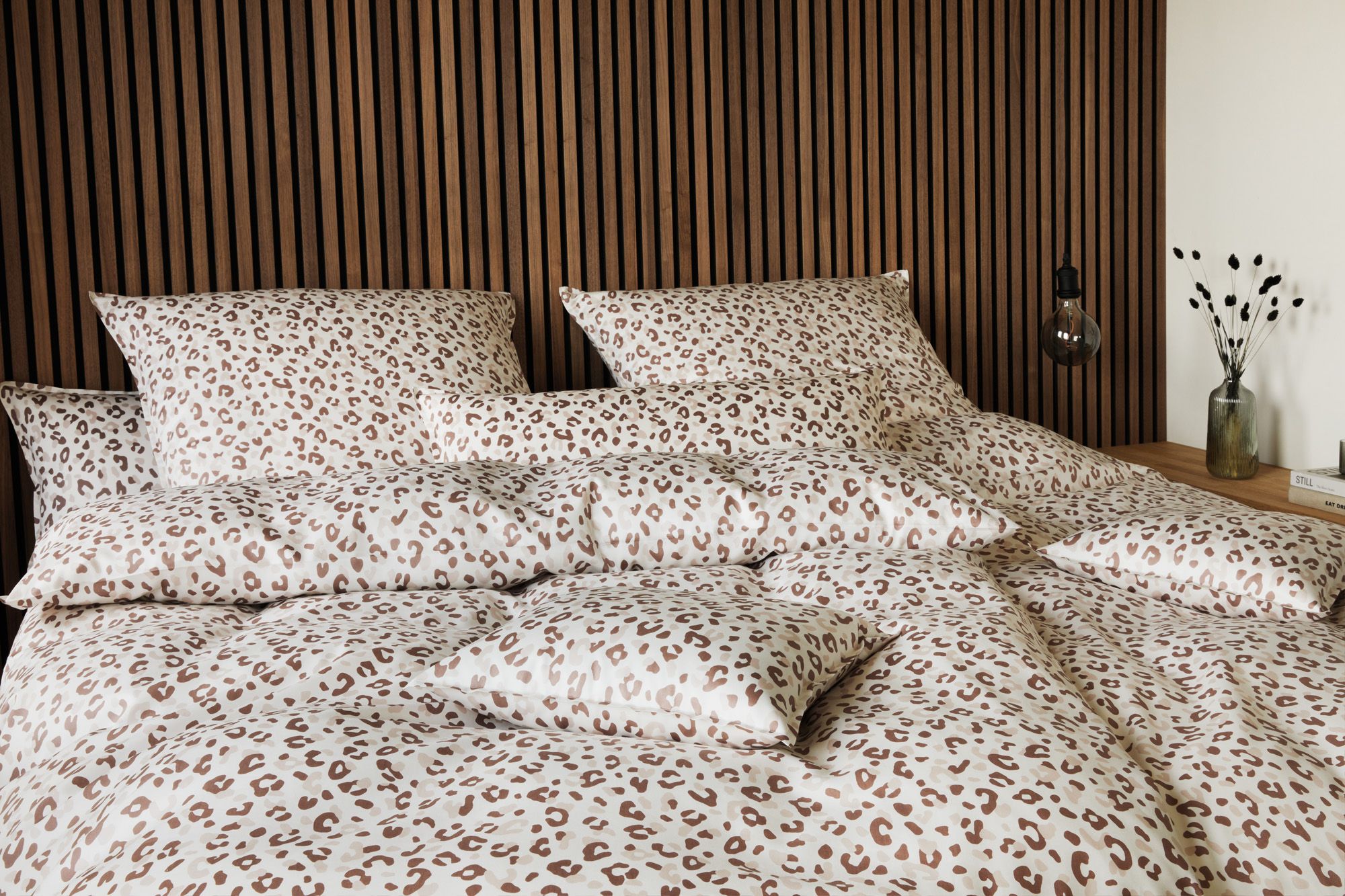 Elegante Mako-Satin-Bettwäsche image number 2