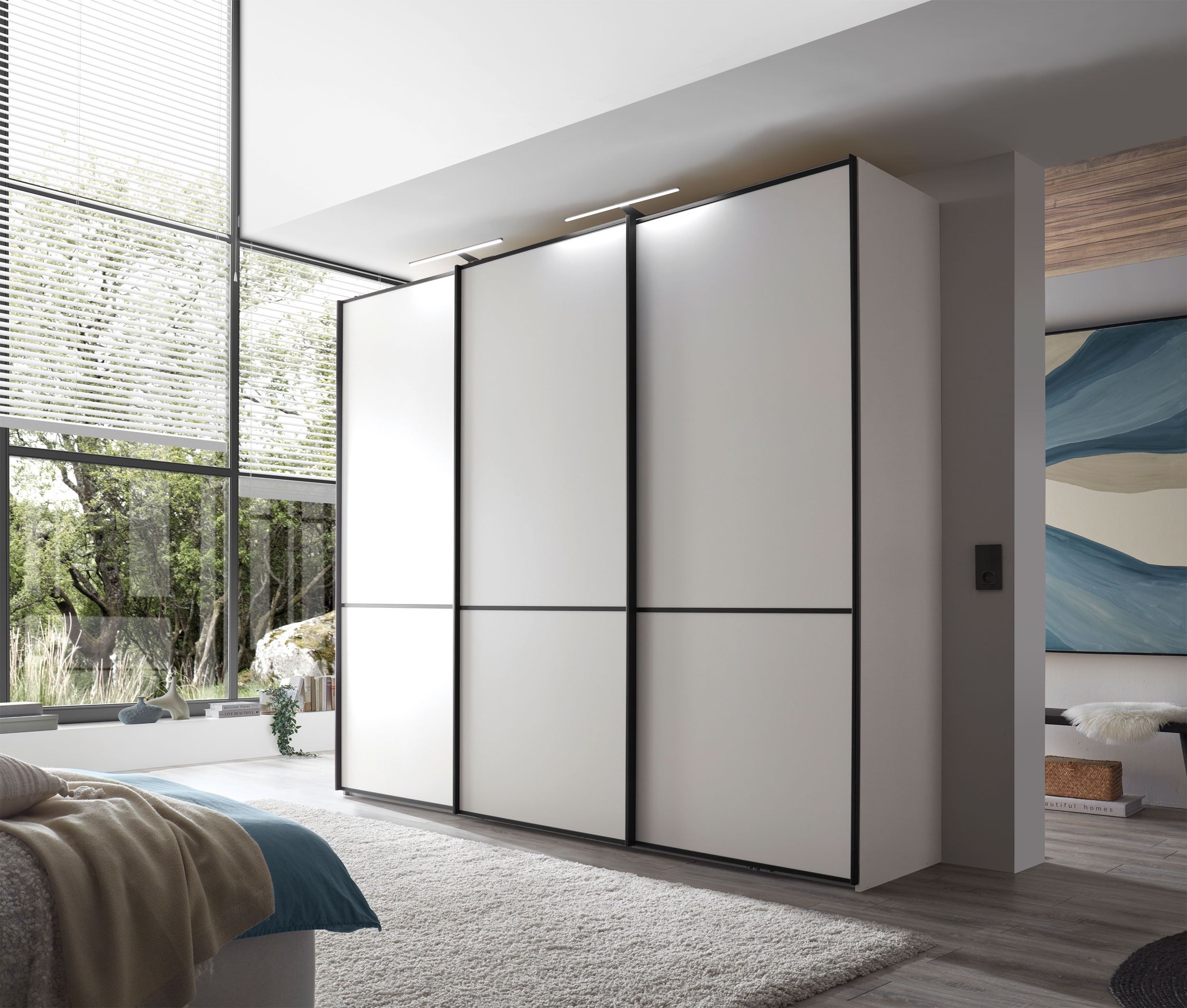 Schwebetürenschrank image number 3