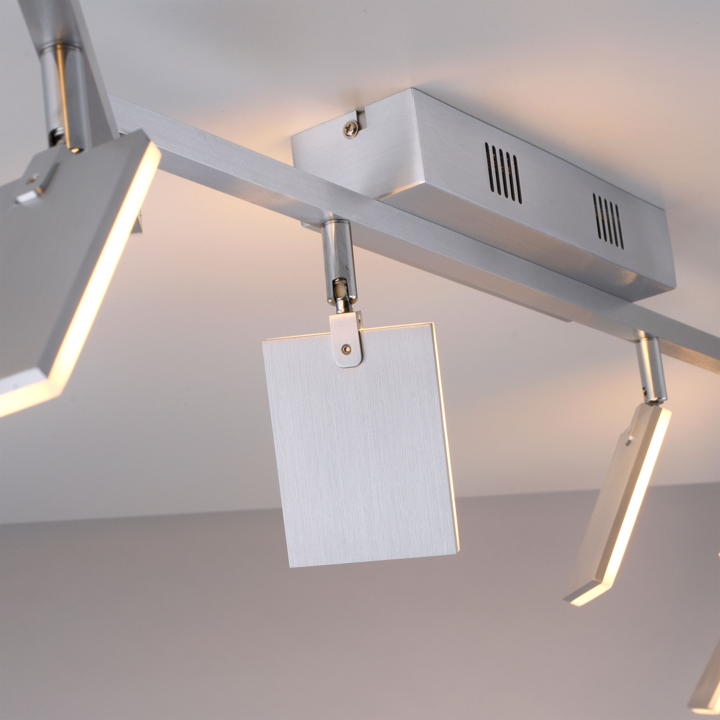LED-Deckenleuchte 6flg image number null