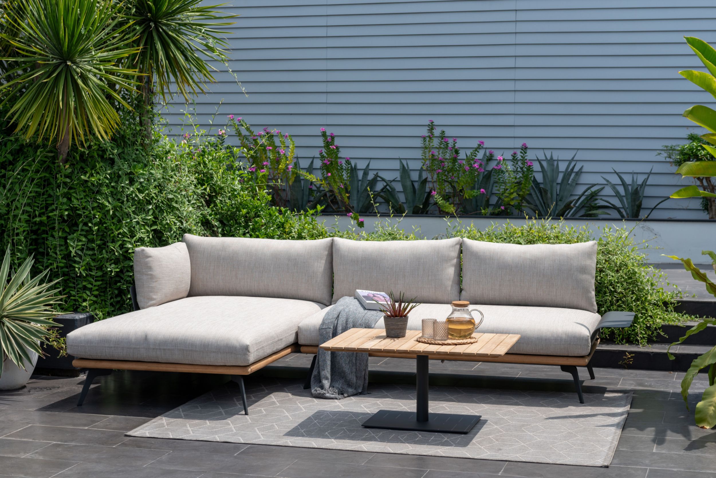OUTDOOR Gartenlounge image number 4