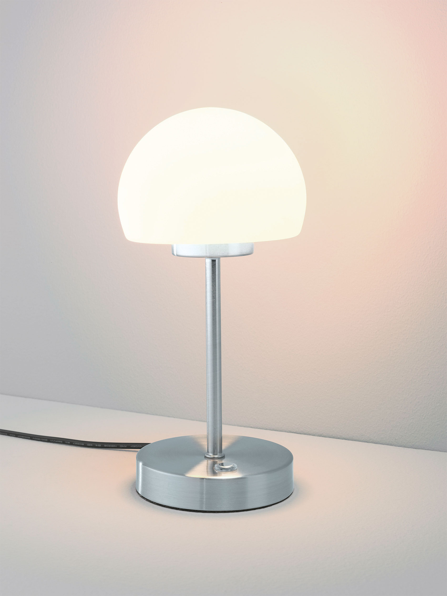 LED-Tischleuchte image number null
