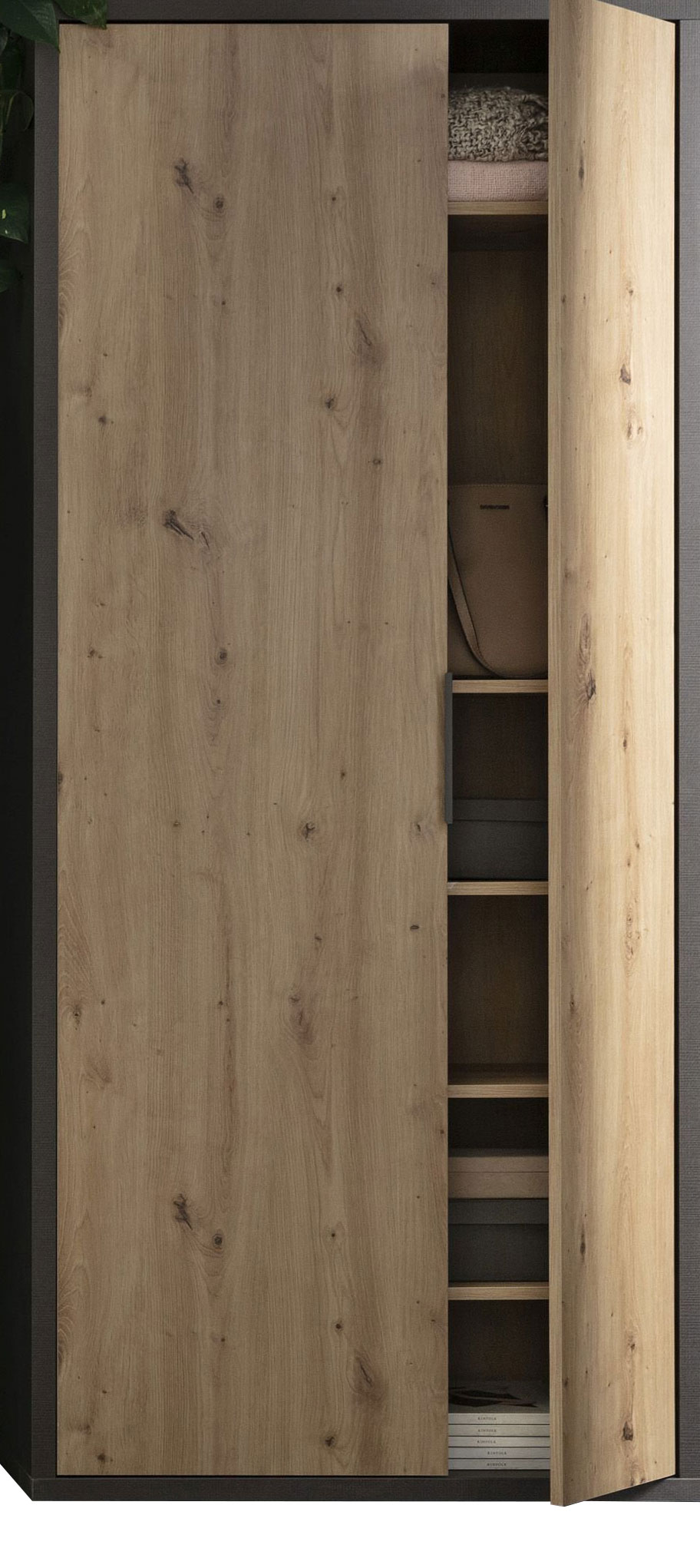 Garderobenschrank image number null