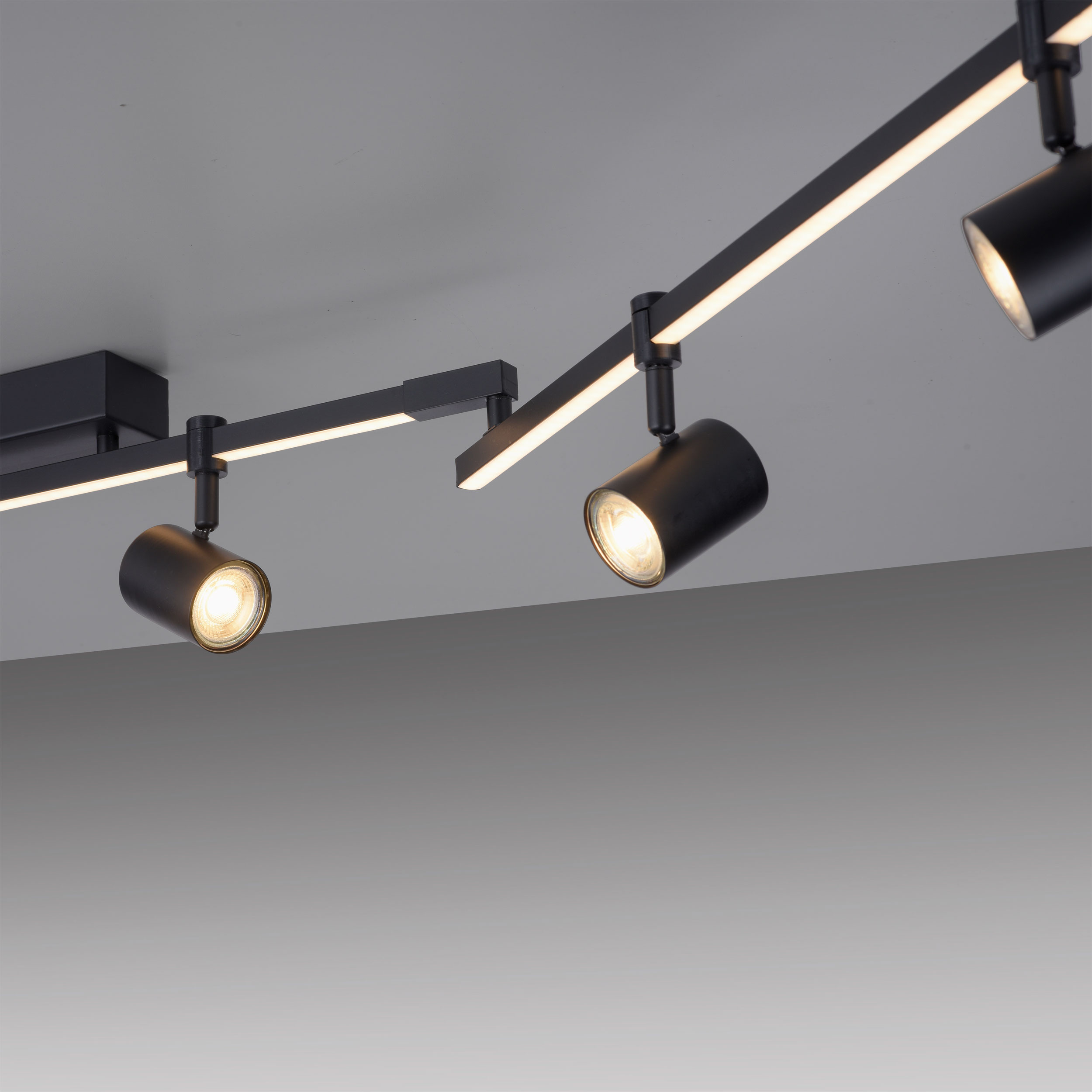 LED-Deckenleuchte 6flg image number null