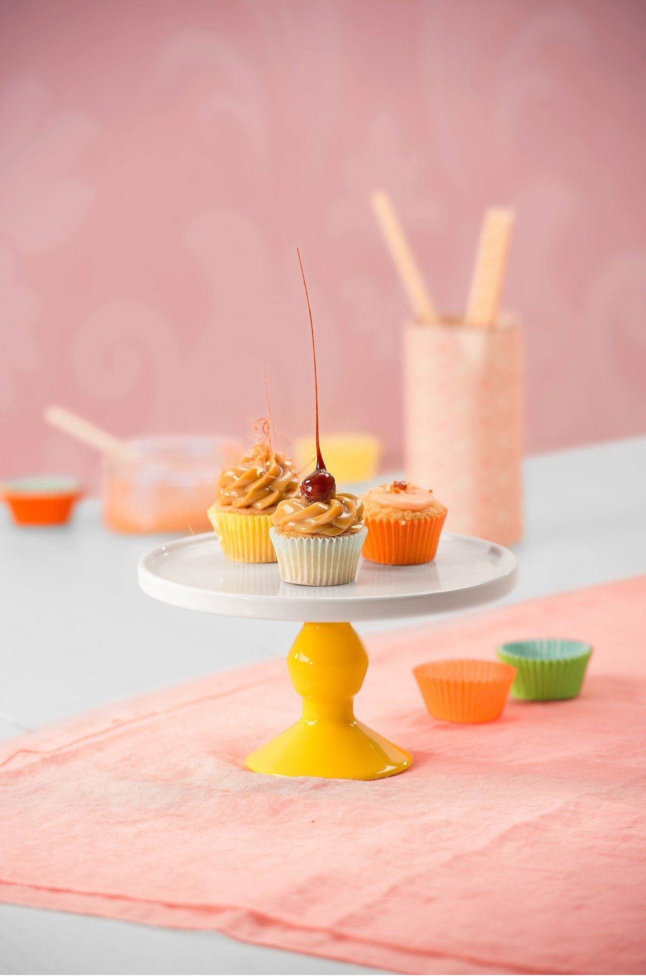 150 Mini-Muffin Papierförmchen image number null