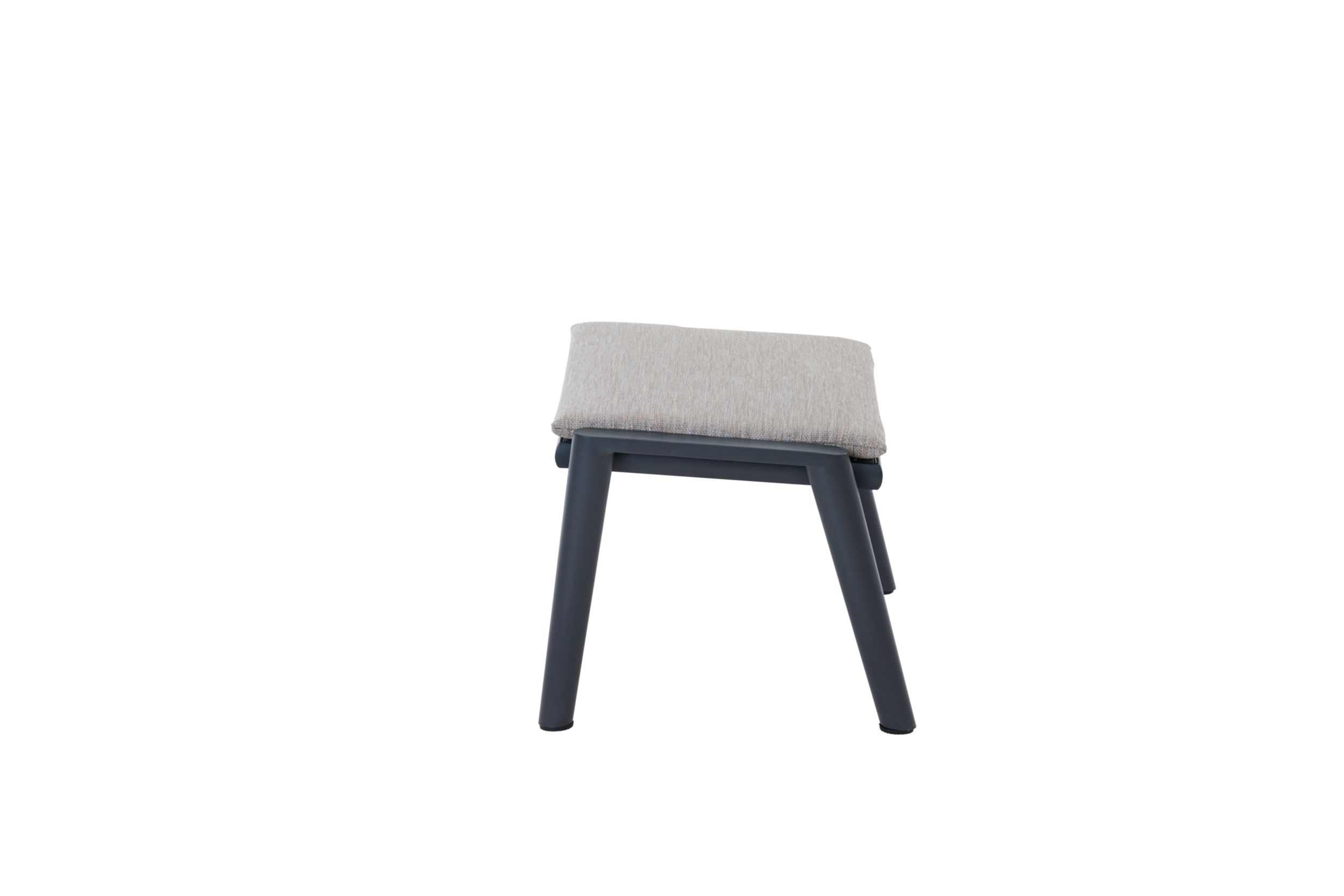 MONDO Hocker image number 2