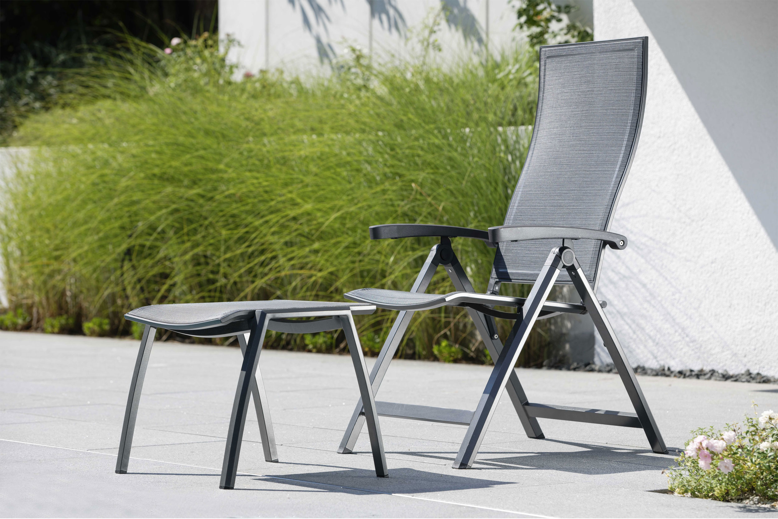 Hocker image number null
