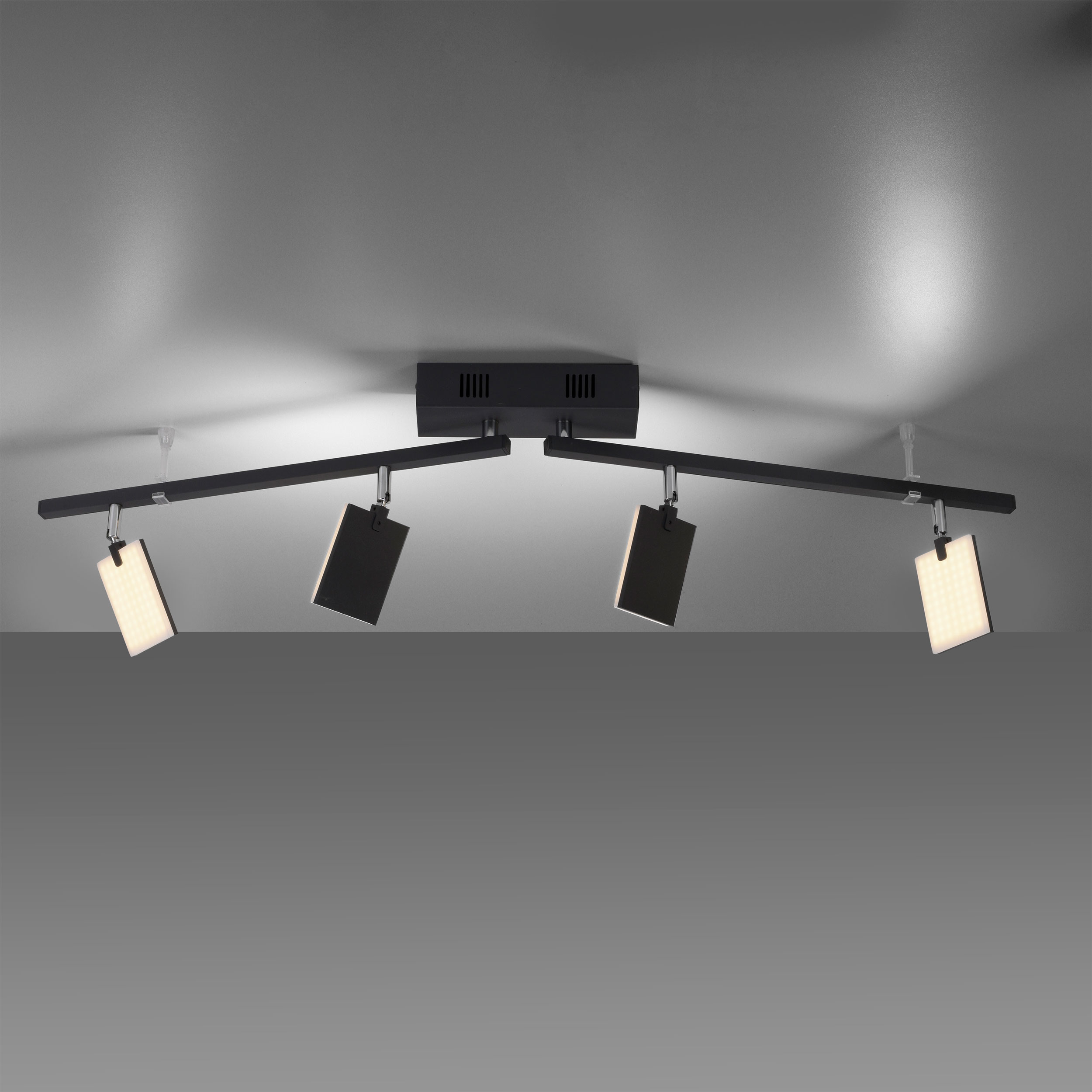 Paul Neuhaus LED-Deckenleuchte 4flg image number 3