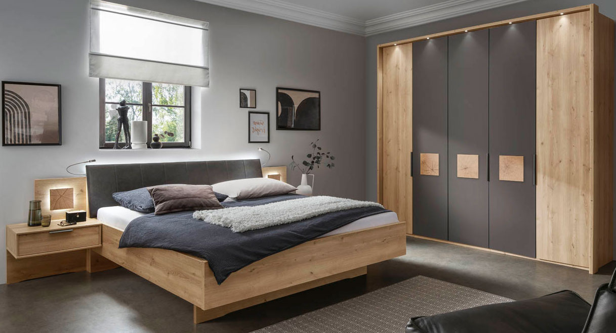 Schlafzimmer image number 2