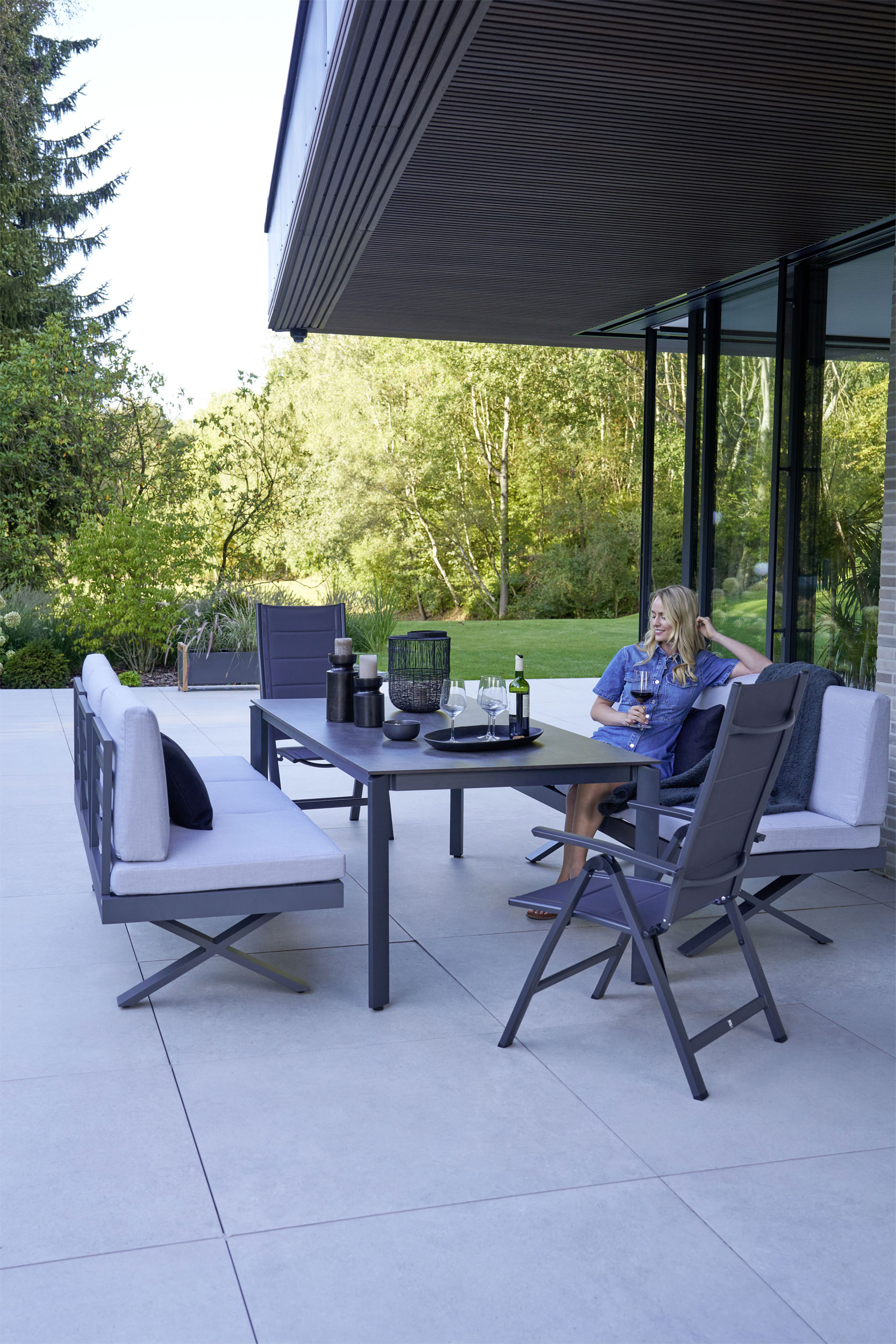 OUTDOOR Gartentisch HPL image number 5