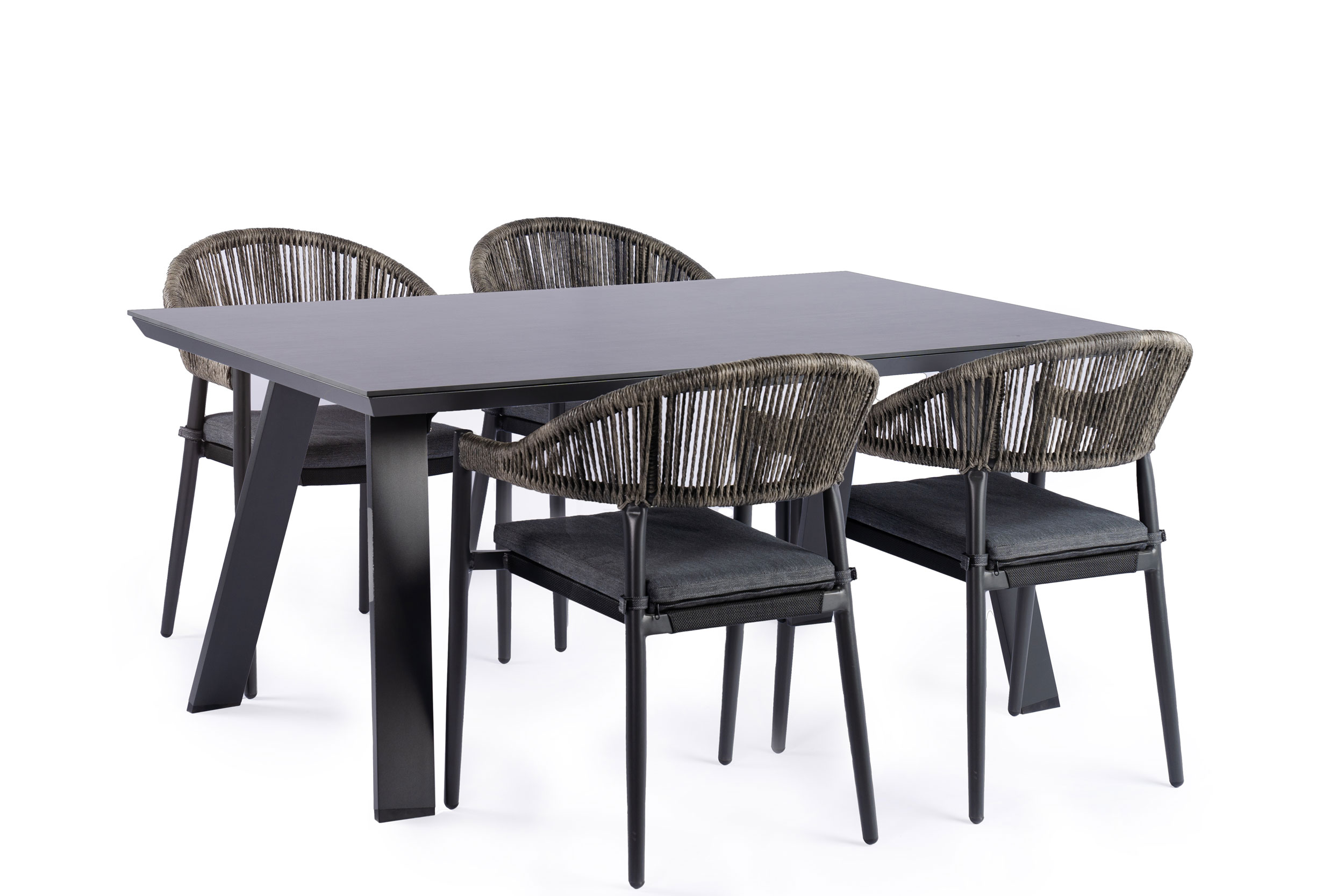 TIERRA OUTDOOR Dining Table image number 2