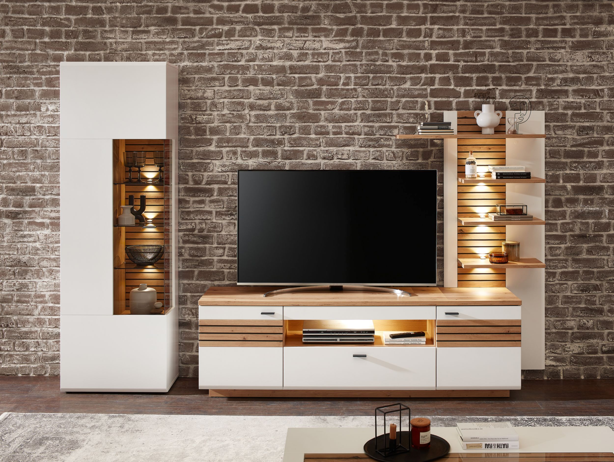 TV-/Wohnl&ouml;sung image number 2