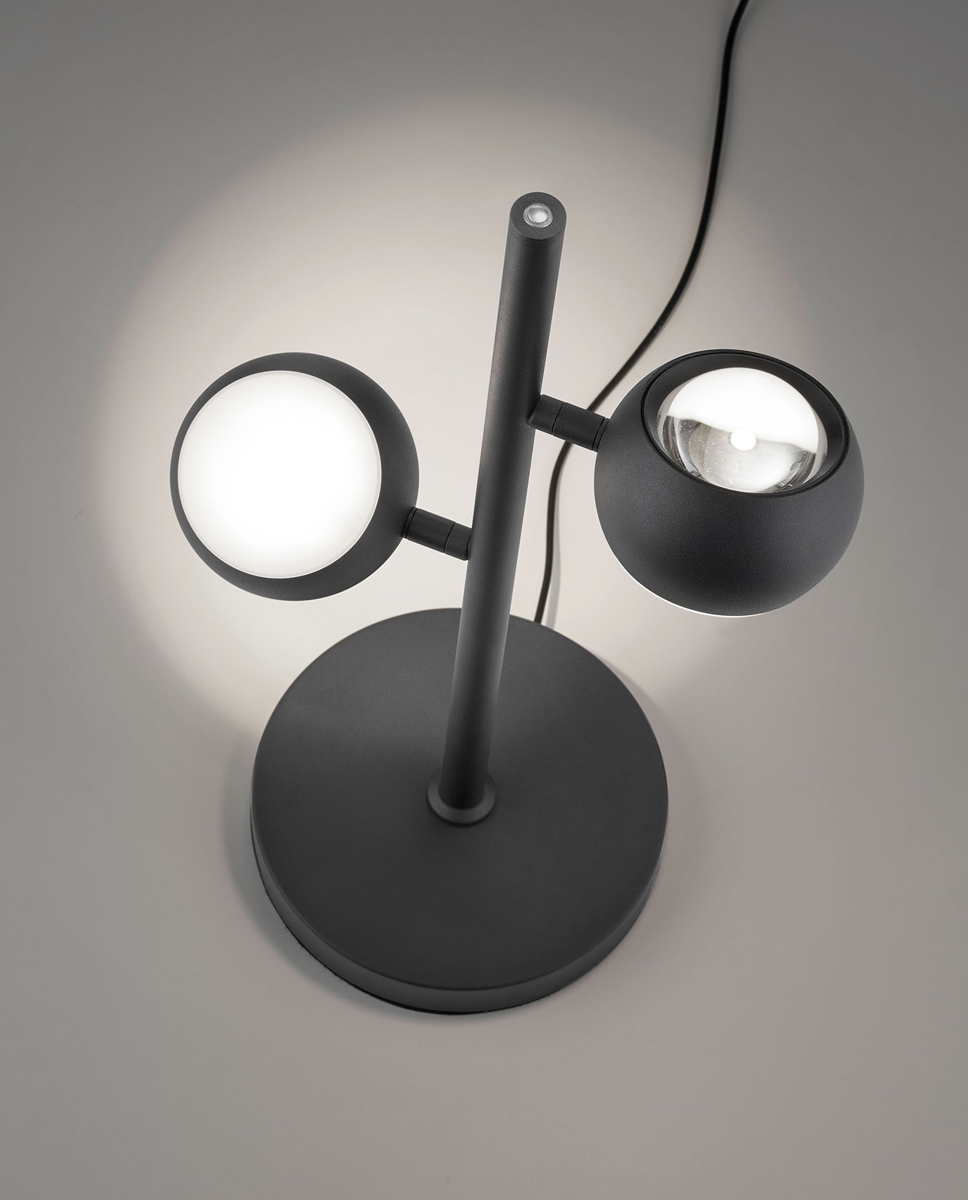 LED-Tischleuchte 2flg image number null