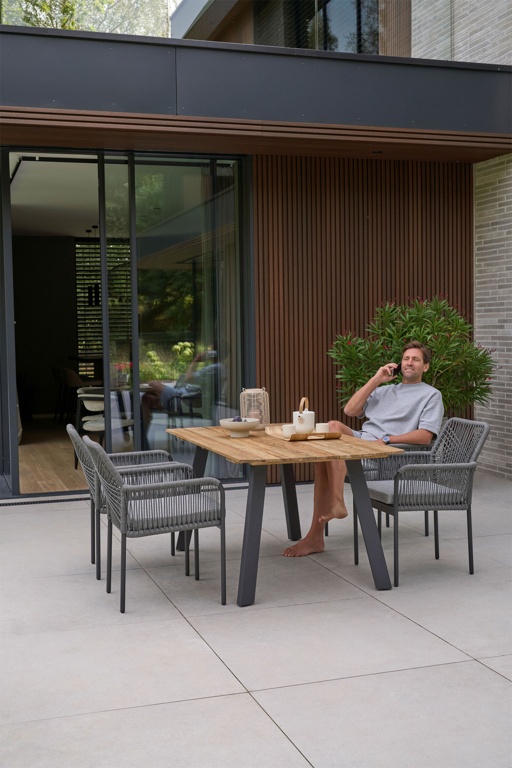 OUTDOOR Gartentisch Teak image number 4