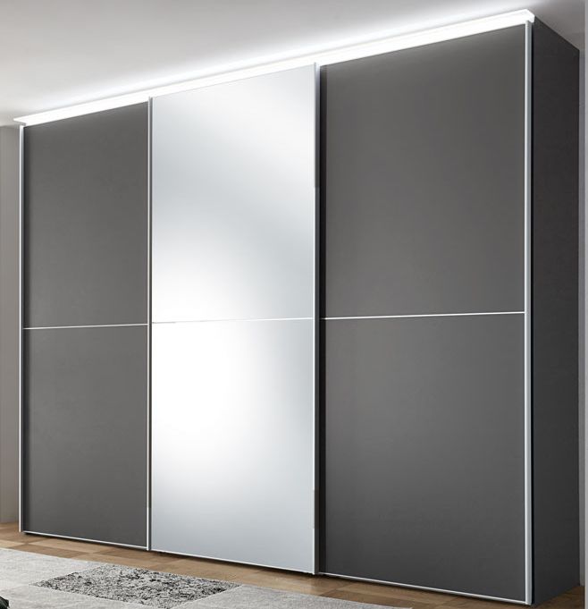 Schwebetürenschrank image number 1