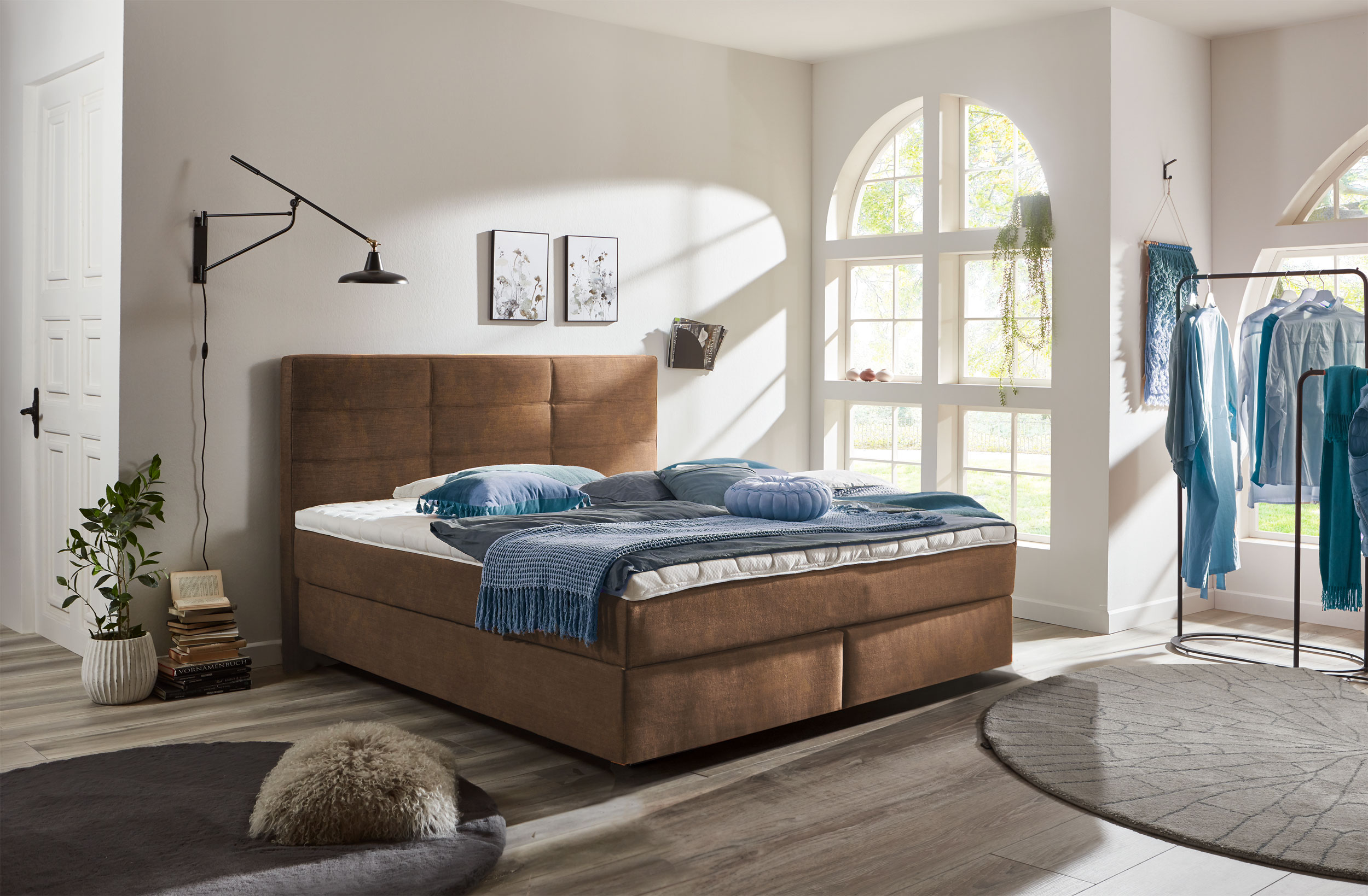 Boxspringbett image number null