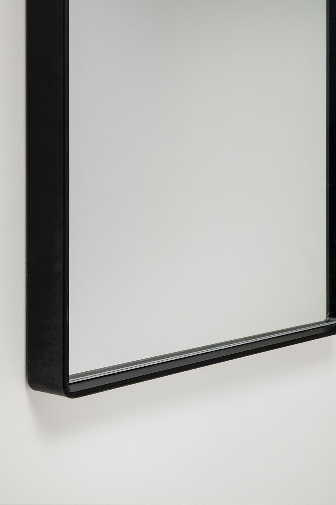 KARE Spiegel image number 2