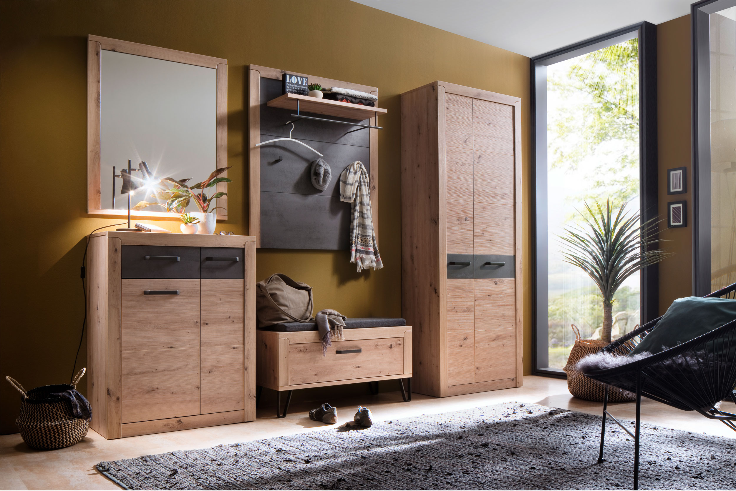 Garderobenschrank image number null