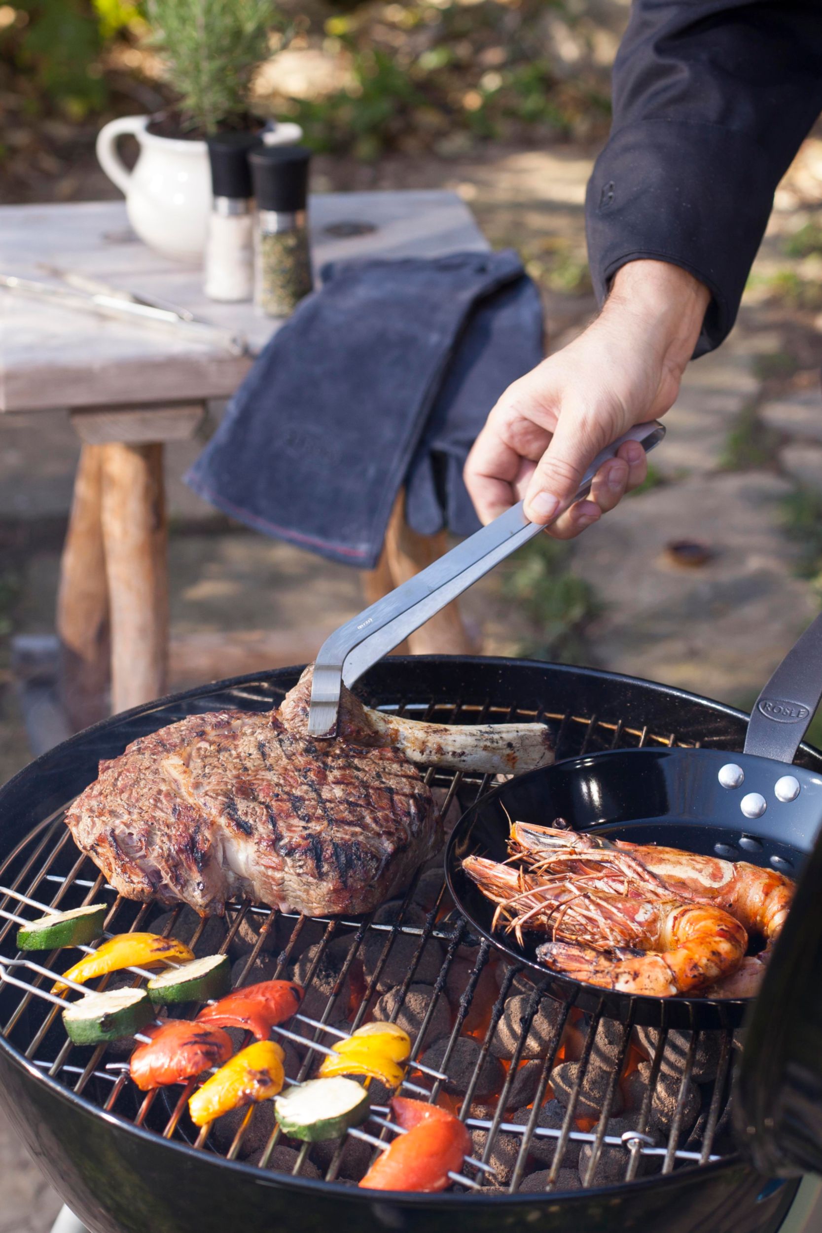 Rösle Holzkohle-Kugelgrill image number 6