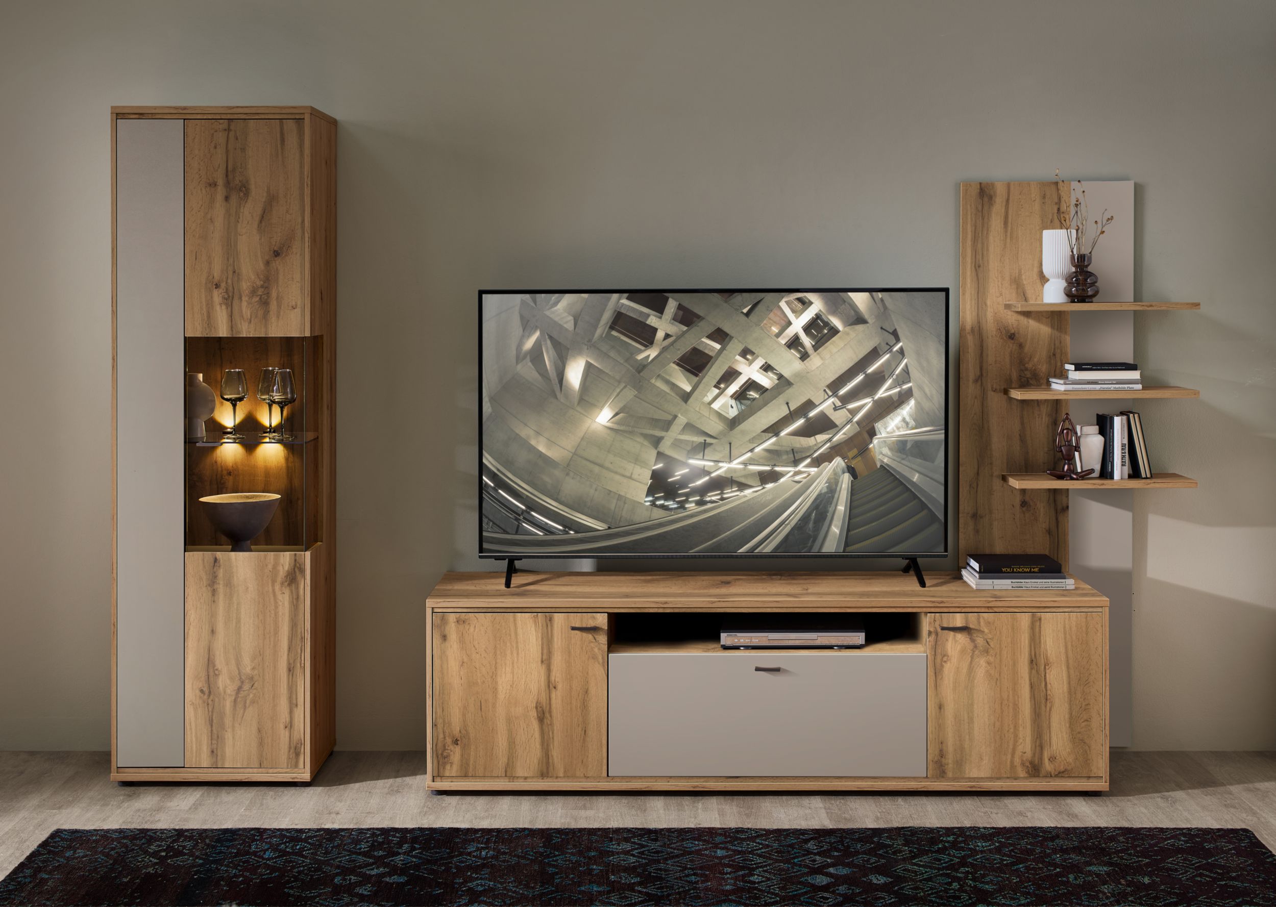 FAKTA Wohnwand image number 2